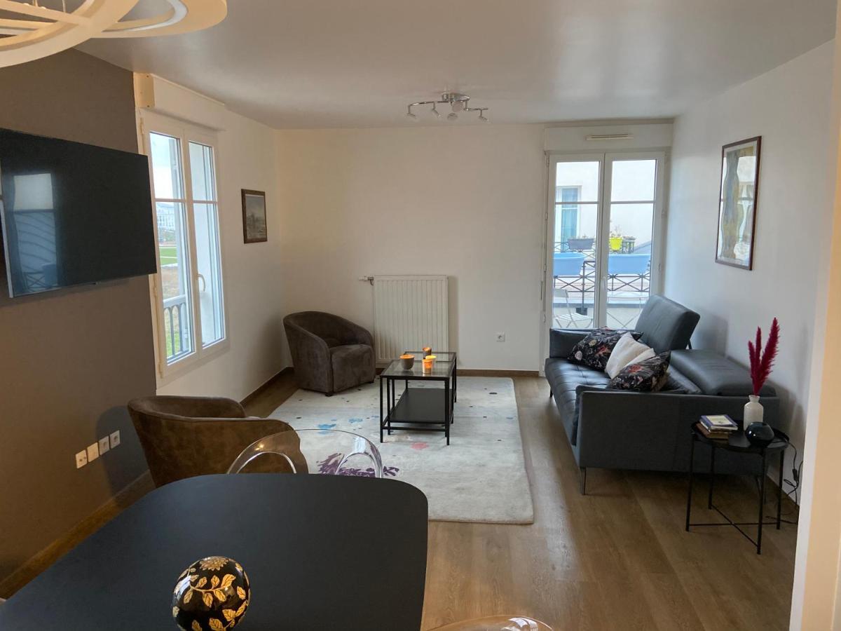 Confort Home - Disneyland Paris A 10 Minutes A Pied- Marne La Vallee- Paris Serris Exterior foto